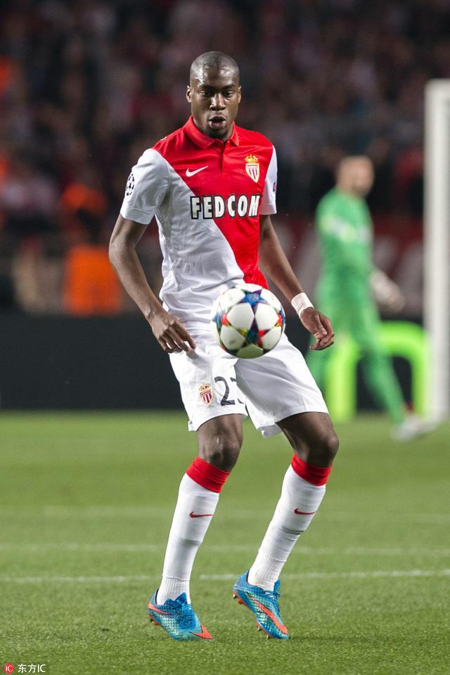 皇马维尼修斯关键进球锁定胜局（维尼修斯关键破门助皇马锁定胜利）