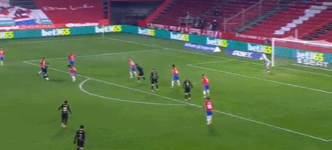 英媒：拜仁有意在一月永久签下梅努，已和他的经纪人直接会谈（英媒：拜仁计划一月永久引进梅努，已与其经纪人直接面谈）