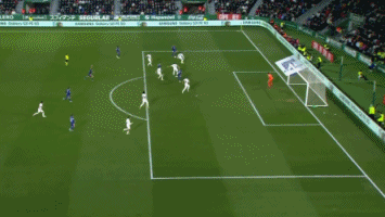 中超转会市场：广州队签下新前锋,（中超转会动态：广州队官宣新前锋加盟）