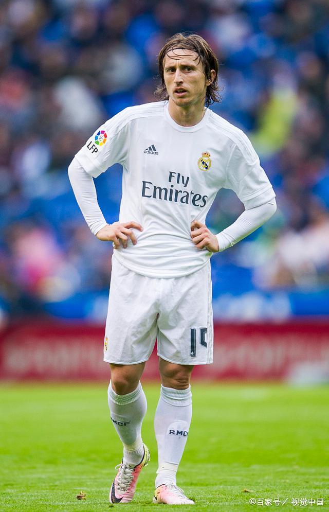 范巴斯滕：布鲁日被“抢劫”了，那个4-3的绝杀球本该有效（范巴斯滕怒斥：布鲁日被“抢劫”，4-3绝杀本应算数）